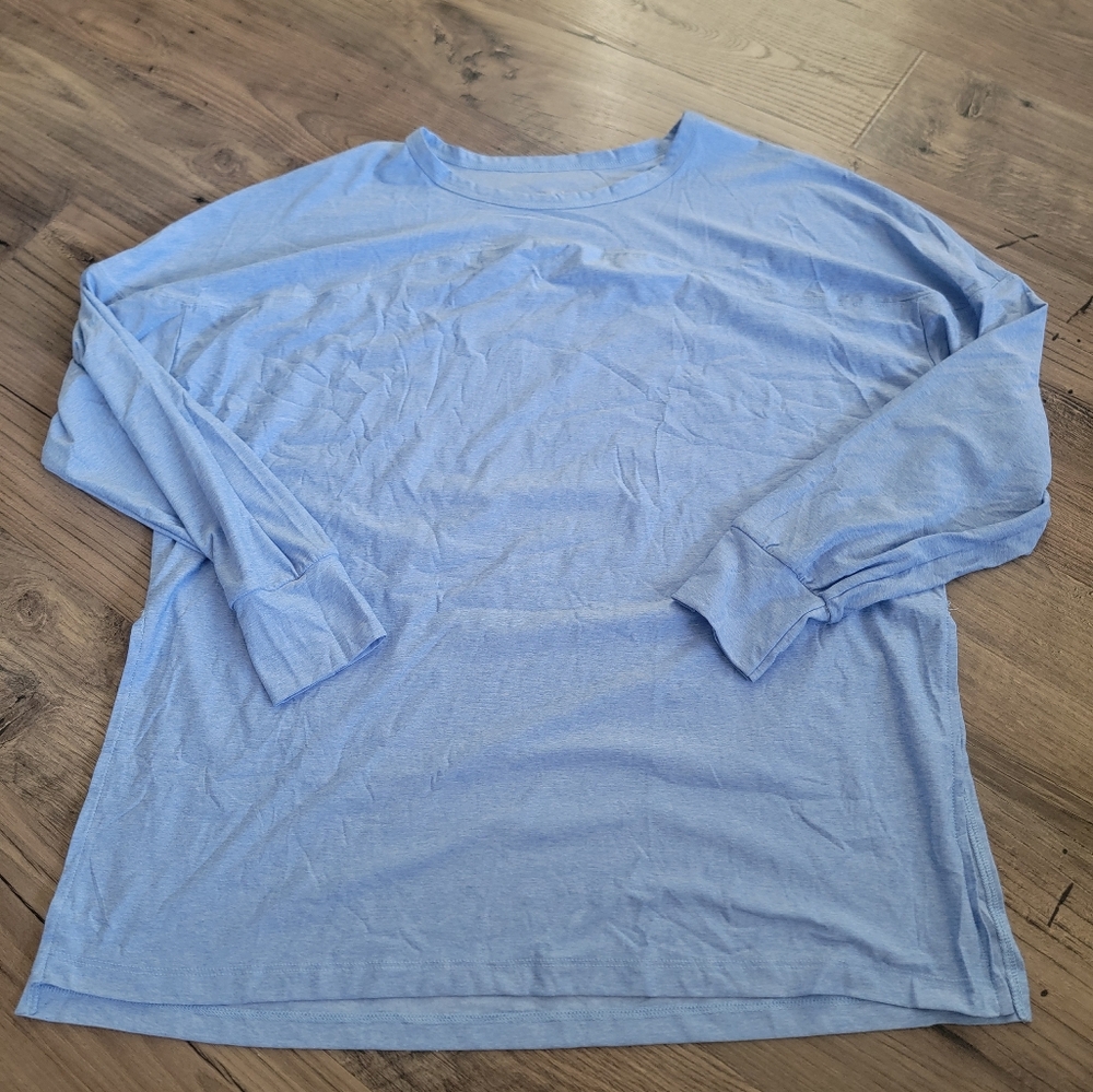 Old Navy Slit Side 3/4 Length Tee Size Small